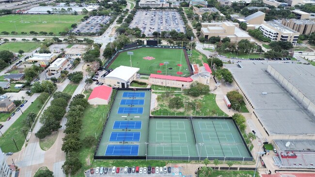 Building Photo - 3613 Rosalie St