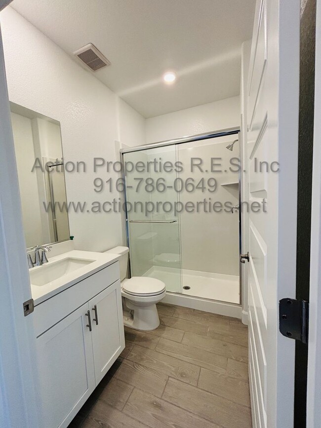 Building Photo - Action Properties RES inc. Offering Brand New Breckenridge @ Sierra West Solar 5 Bedroom 2793aq f...