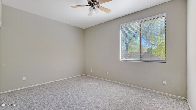 Building Photo - 16303 N 105th Way