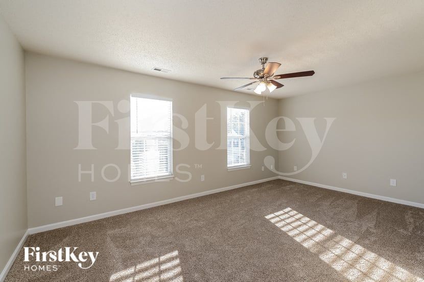 Building Photo - 2843 Mossy Meadow Dr