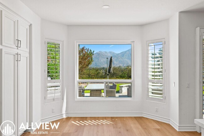 Building Photo - Luxury Living in the Prestigious Guard-Gated Community of Dove Canyon