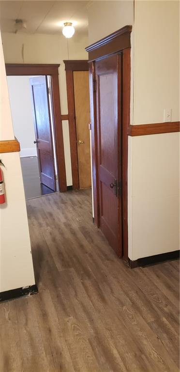 Building Photo - 36 Roberts St