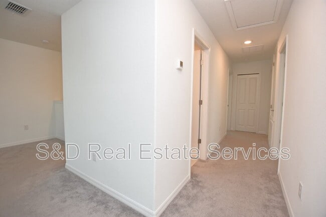 Building Photo - 2767 Red Egret Dr