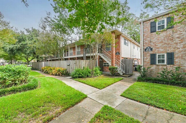 Building Photo - 847 Wax Myrtle Ln