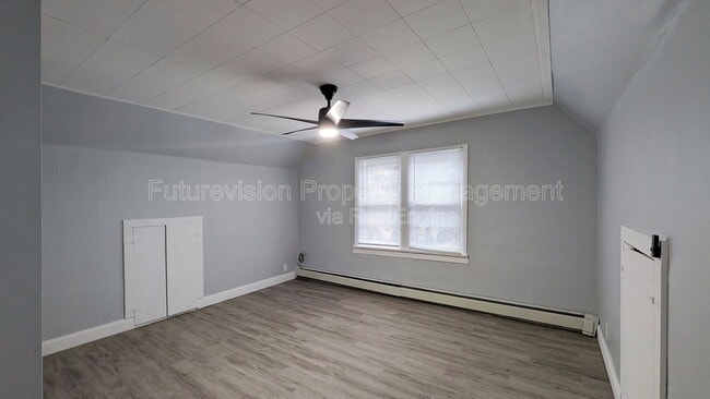 Building Photo - 1405 Connor Ave