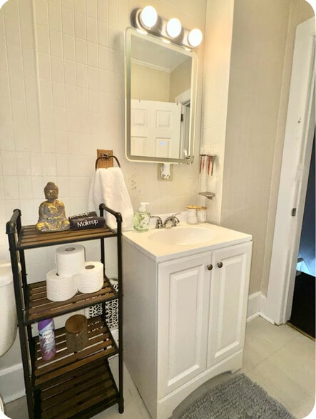 Building Photo - 7 Hill Pl