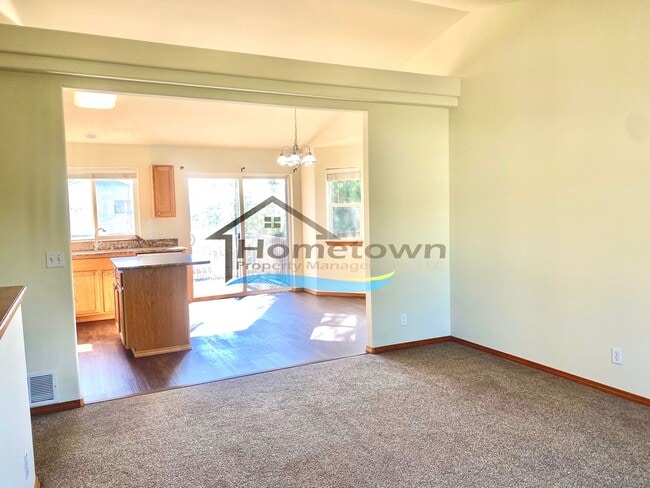 Building Photo - Beautiful 4-Bed, 2-Bath Home on a Corner L...