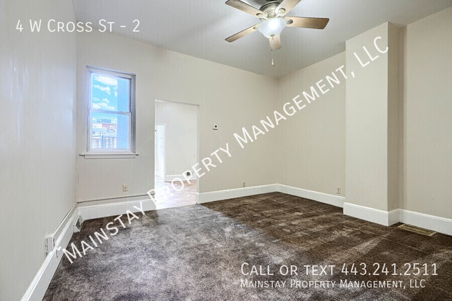 Building Photo - 4 W Cross St