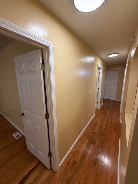 Building Photo - 3221 Kings Realm Ave