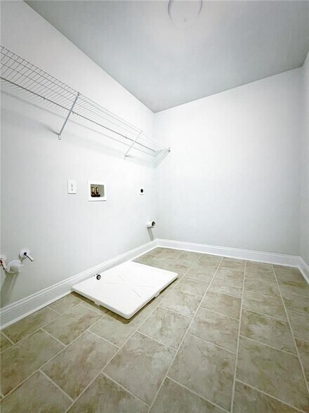 Building Photo - 409 Hellen Vly Dr