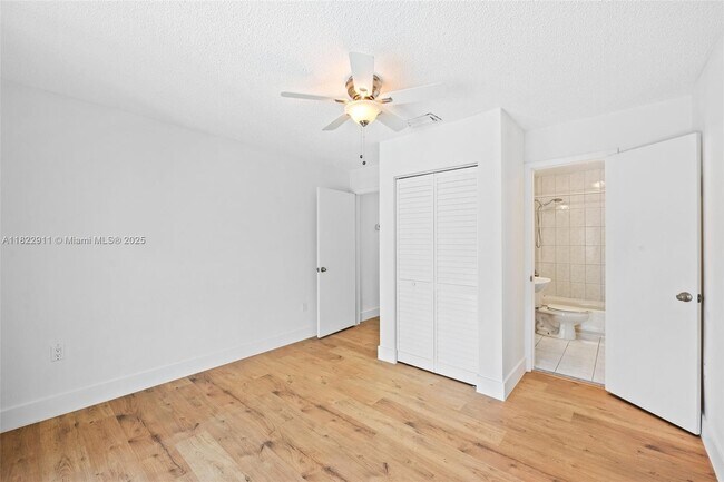 Building Photo - 3125 Virginia St