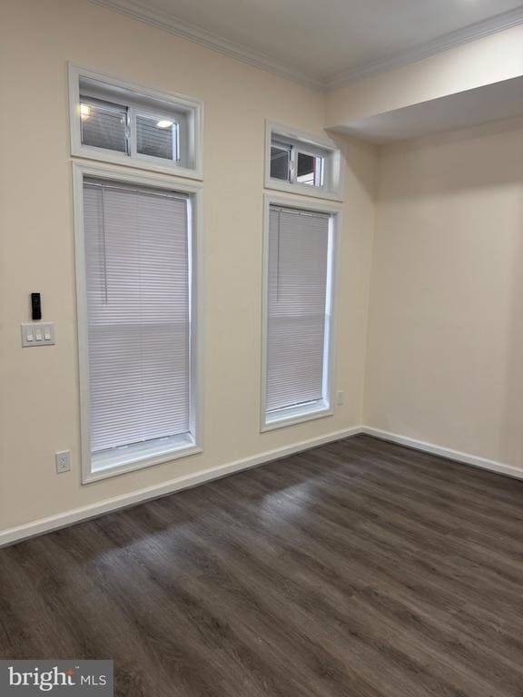 Building Photo - 312 E 25th St