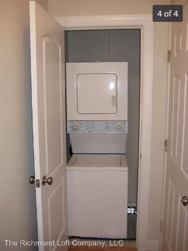 Building Photo - 715 W Clay St