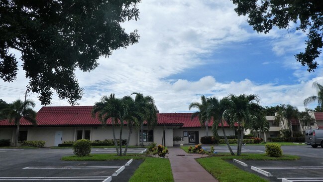 Building Photo - 2500 Fiore Way