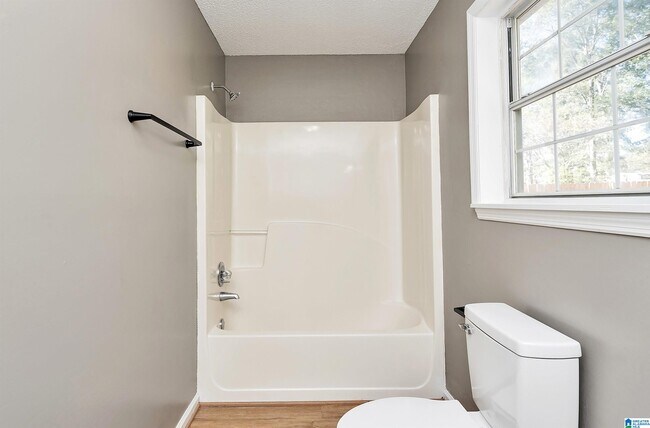 Building Photo - 3719 Gray Oaks Dr