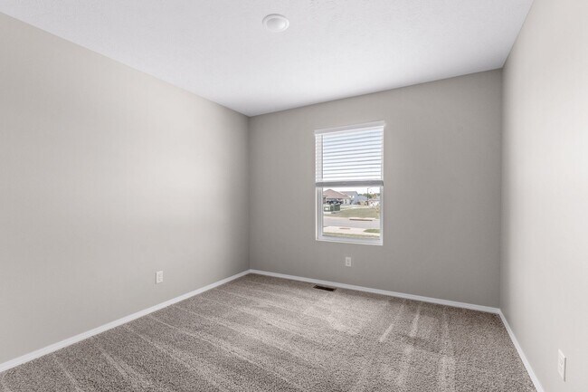 Building Photo - 1392 Perry St