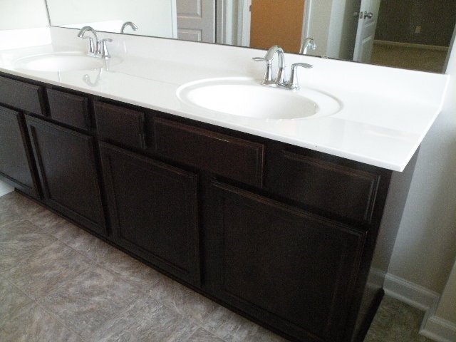 Building Photo - Beautiful custom home, don't want to miss this one!