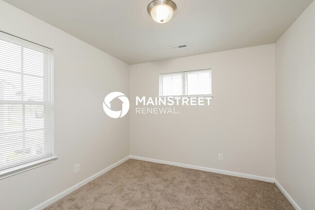 Building Photo - 3 Bedroom Pet-Friendly Home in Winston-Salem, NC with Main Street Renewal