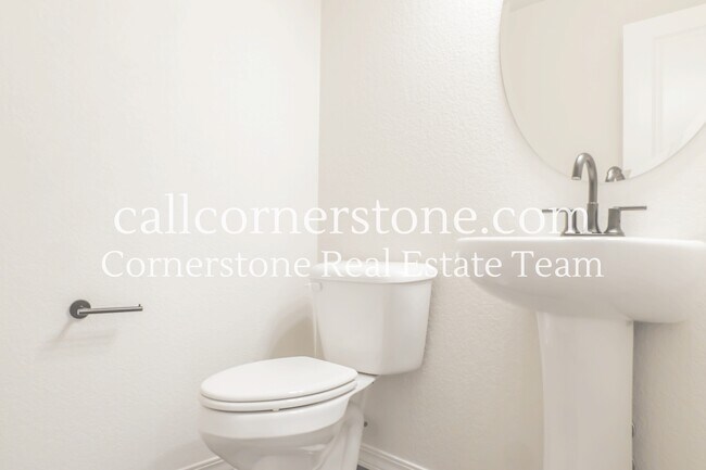 Building Photo - 8782 Beaverhead Cir