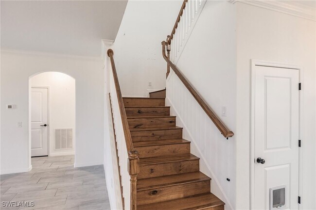 Building Photo - 14599 Cantabria Dr