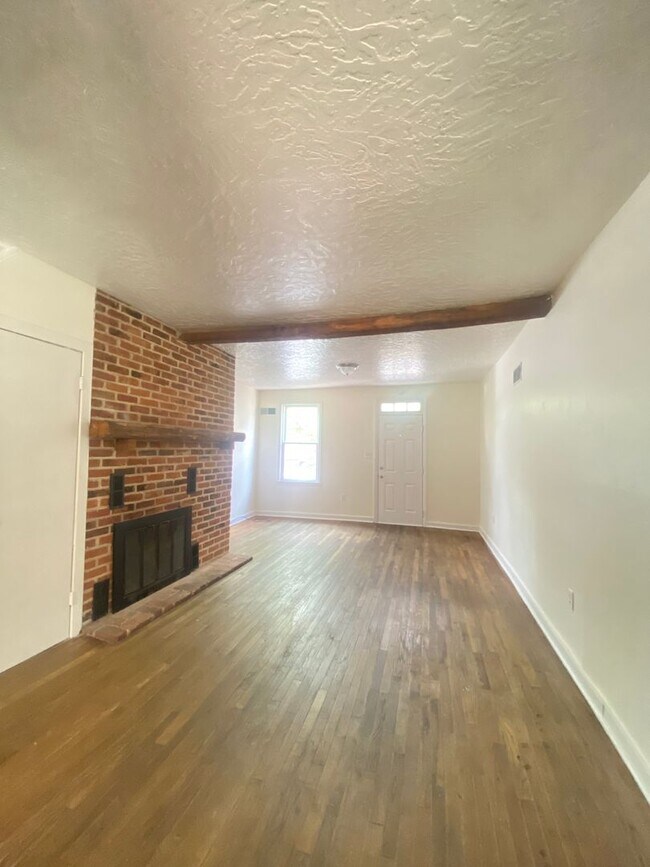 Building Photo - Charming 3 bedroom home in York, PA!