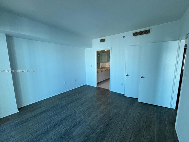 Building Photo - 55 SE 6th St