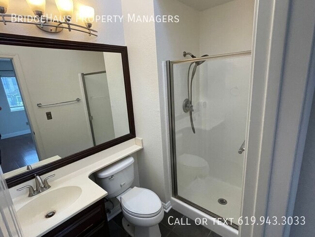 Building Photo - 3988 Iowa St