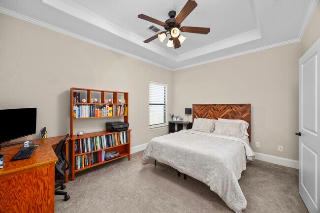 Building Photo - 5907 Kiam St