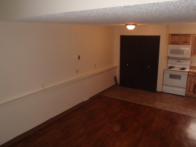 Building Photo - 1031 Charlo St