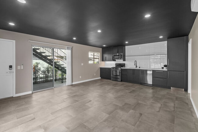 Building Photo - Essex Modern Living