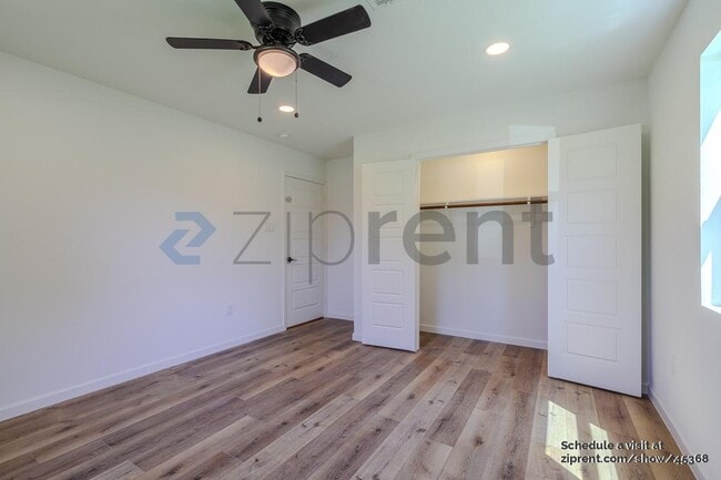 Building Photo - 3923 Alsace St