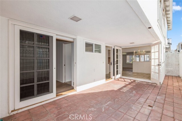 Building Photo - 121 Onyx Ave