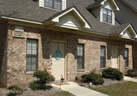 Building Photo - 907 Allen Rd