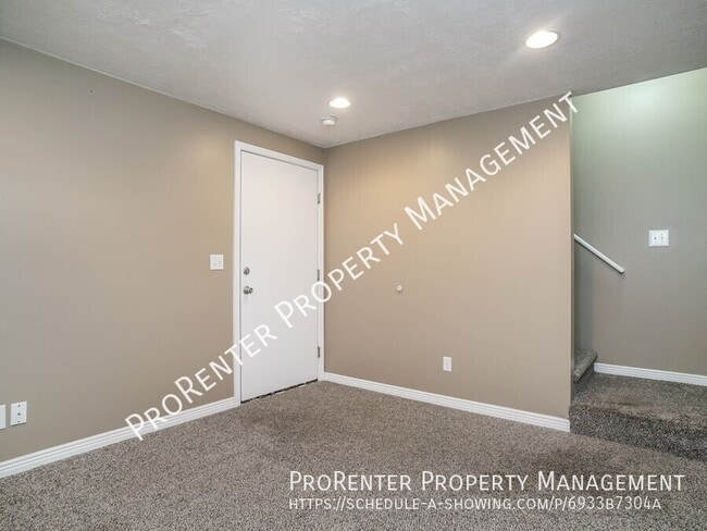 Building Photo - 288 S 500 E