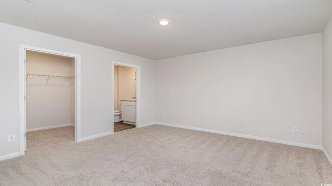 Building Photo - 1850 Castlebay Dr