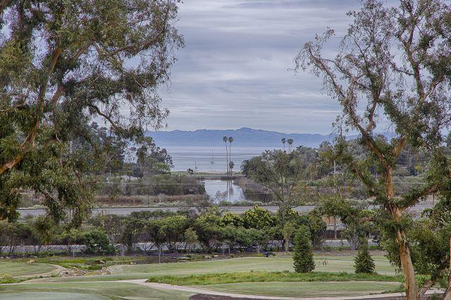 Building Photo - Beautiful home in Santa Barbara with amazing views!!