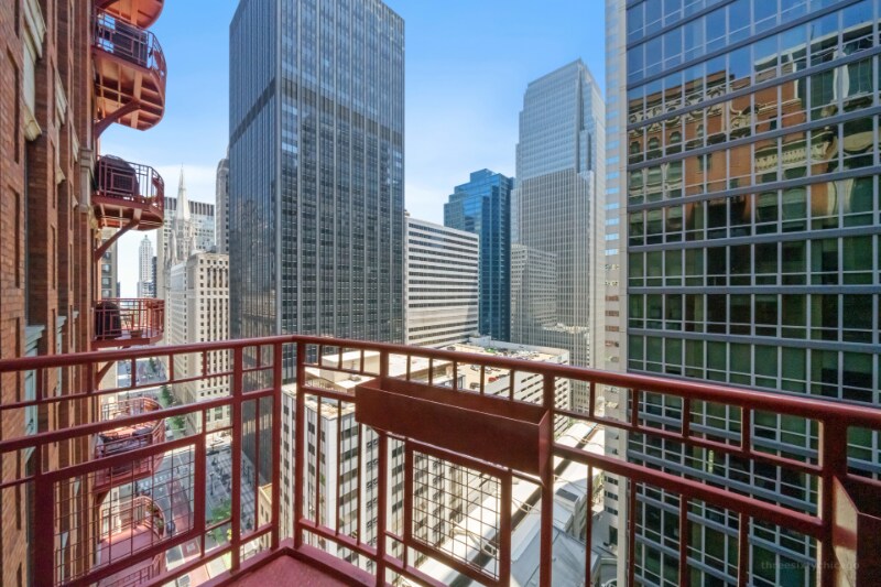 Building Photo - 208 Washington