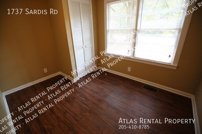 Building Photo - 1737 Sardis Rd