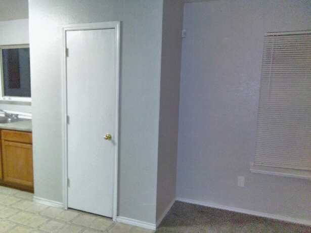 Building Photo - 2354 Mission View