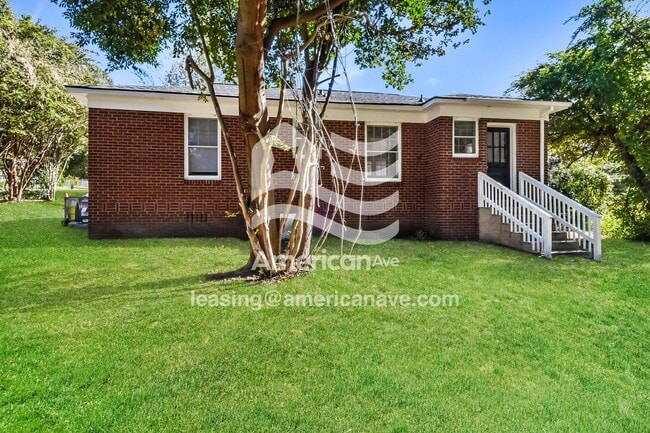 Building Photo - 4803 Anderson St