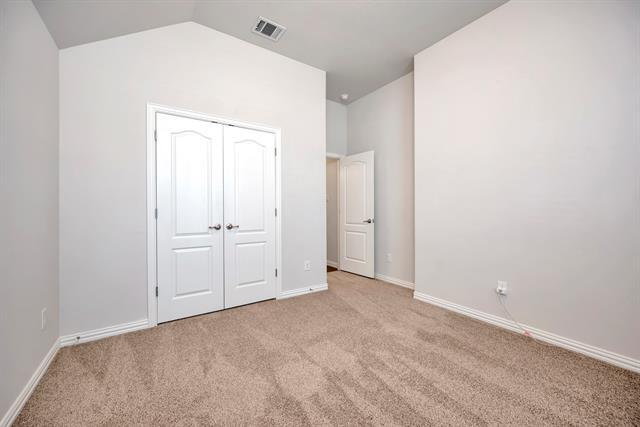 Building Photo - 1104 Superbloom Ave