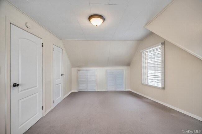 Building Photo - 2315 Willow St