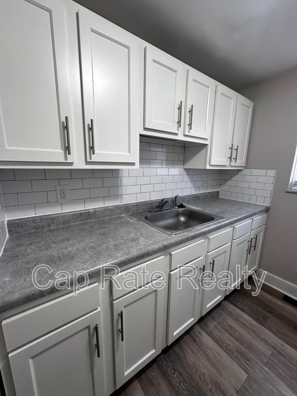 Building Photo - 1648 Smith Rd