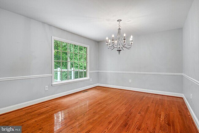 Building Photo - 9622 Cinnamon Creek Dr