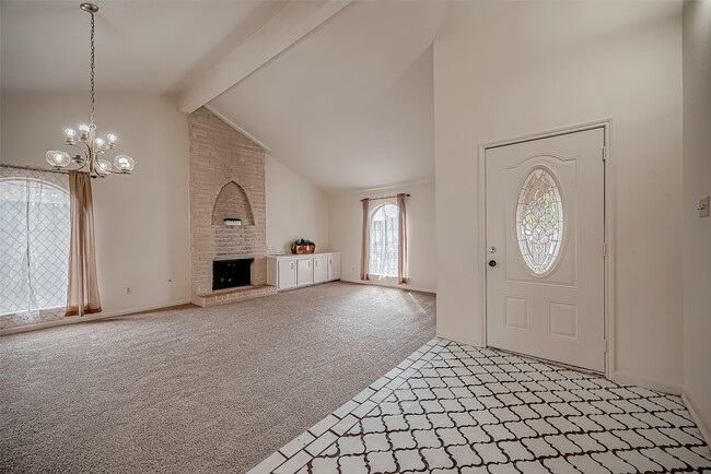 Building Photo - 10607 Silkwood Dr