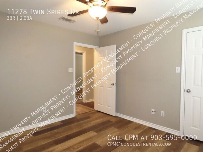 Building Photo - 11278 Twin Spires Dr