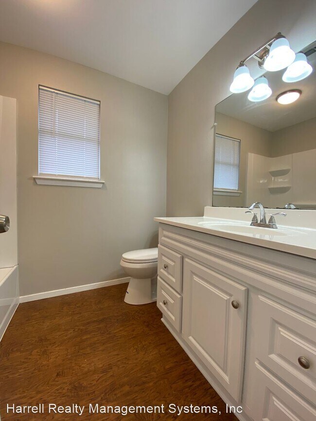 2 br, 1 bath House 7304 Sanger Avenue Un... 7304 Sanger Ave Waco TX