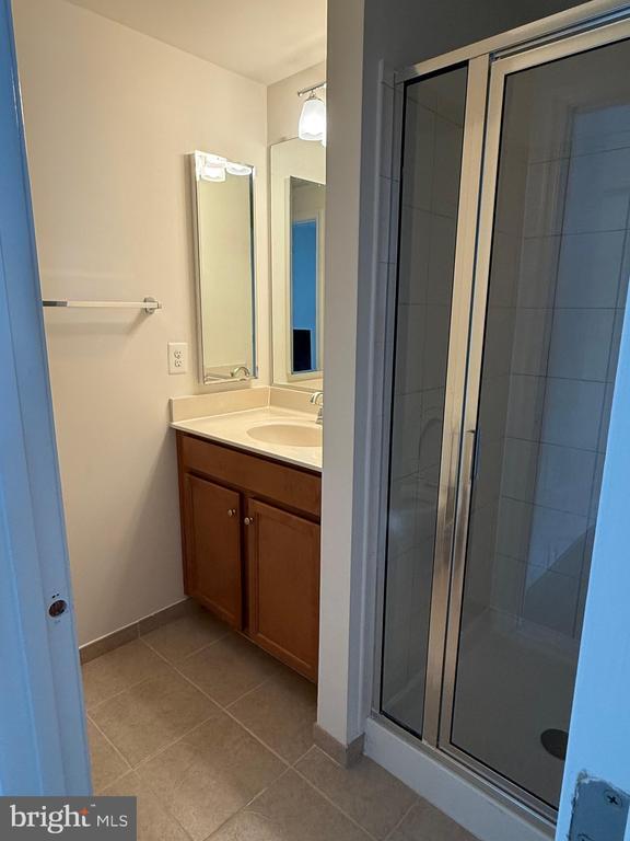 Building Photo - 41692 Wellstone Terrace