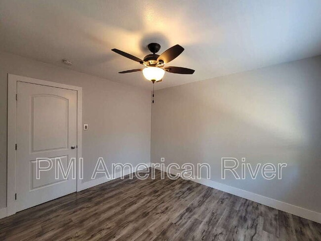 Building Photo - 2621 Cadjew Ave