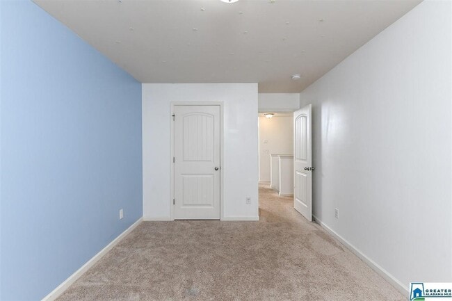 Bedroom 3 - upstairs - 407 W Park Dr